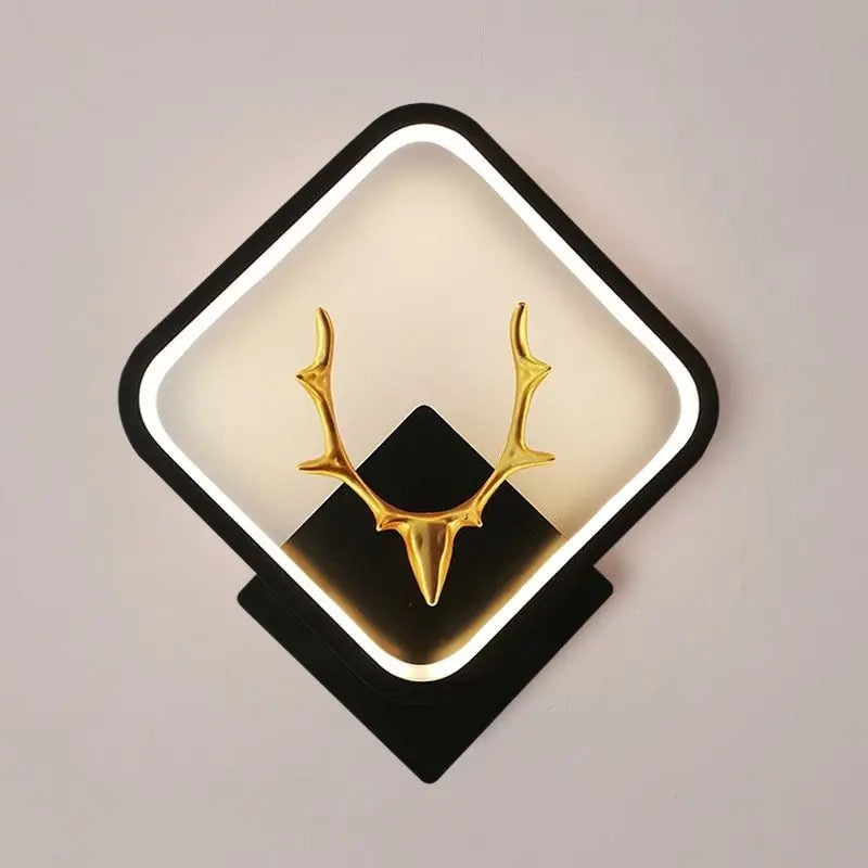Markhor Wall Lamp