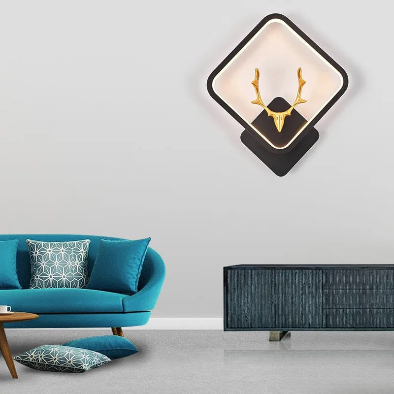Markhor Wall Lamp